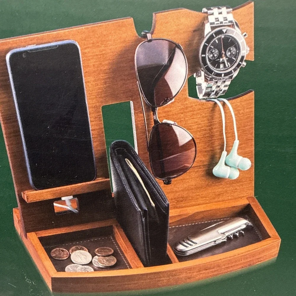 Woodbury Desk Valet Charging Station and Organizer in‎ 1 NEW in box